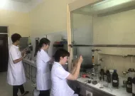 Việt Nam tổng hợp thành công thuốc điều trị COVID-19 nhờ phương pháp mới