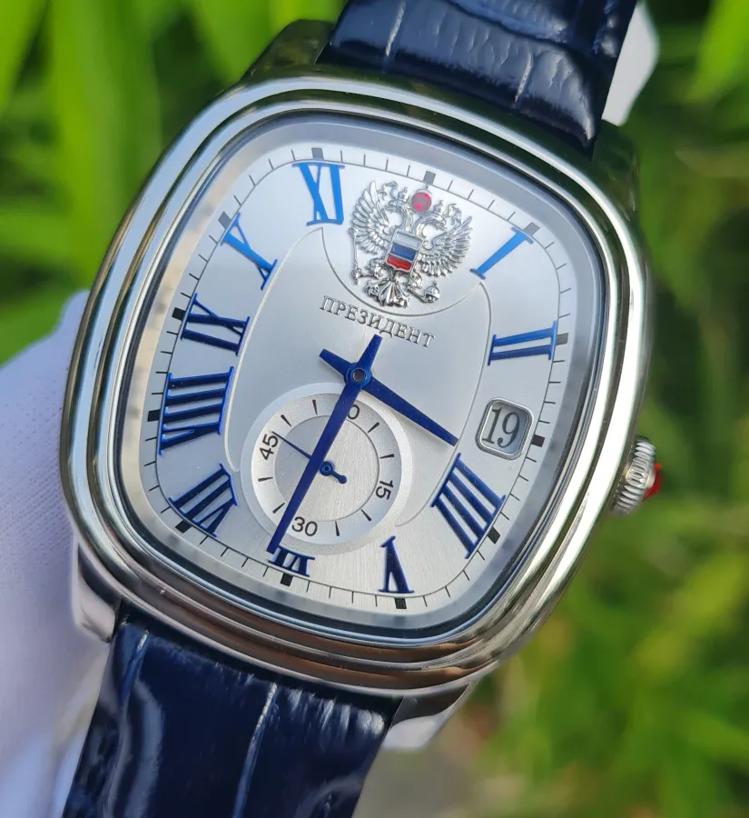 Đồng hồ Poljot President - PJ48-3: Đơn giản và Sáng Tạo