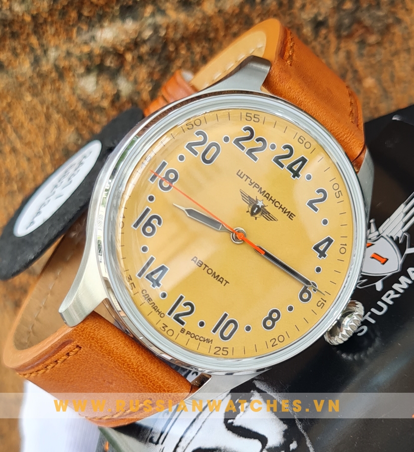Đồng hồ Quân Đội Sturmanskie SU10: Phong cách Cổ Điển